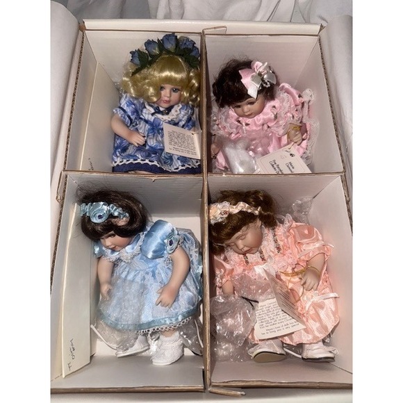 Marie‎ Osmond Porcelain Collector Dolls 4-Piece Tiny Tots Collectible - Picture 1 of 9